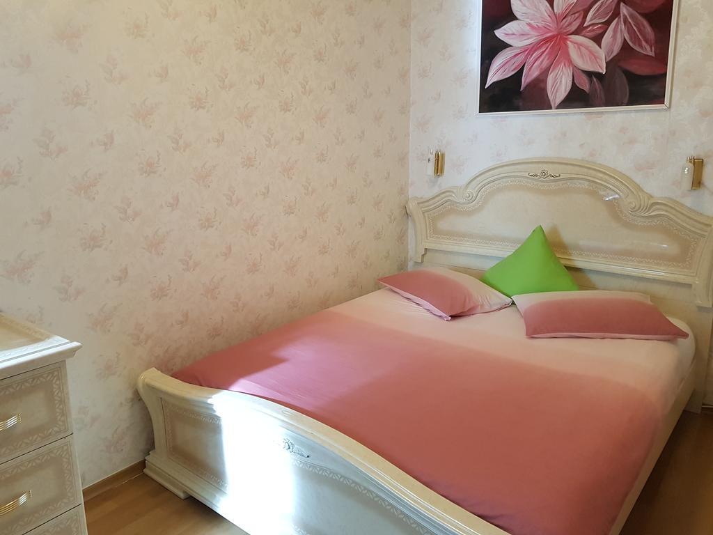 Naiza Guesthouse And Apartments Jurmala Room photo