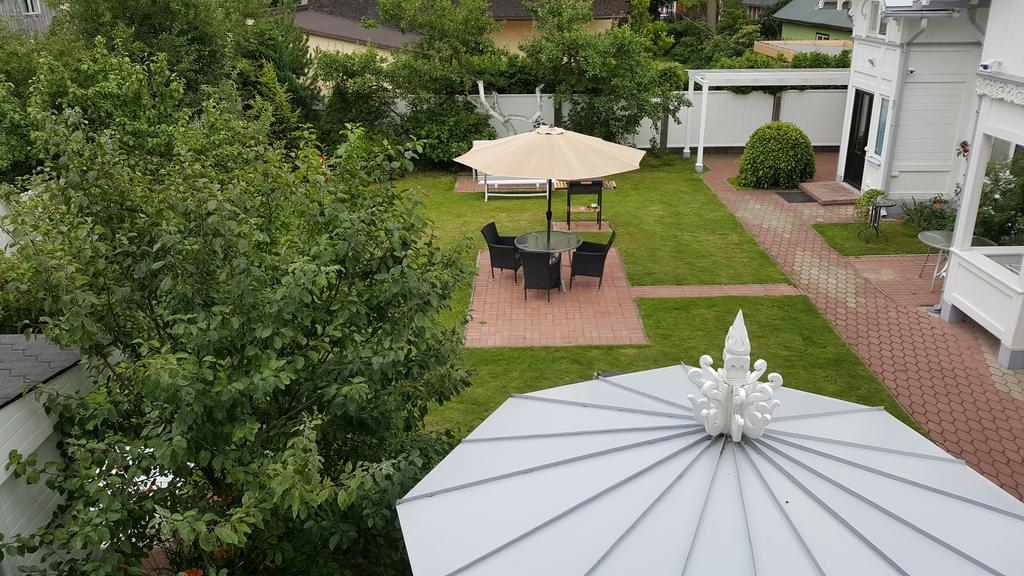 Naiza Guesthouse And Apartments Jurmala Exterior photo